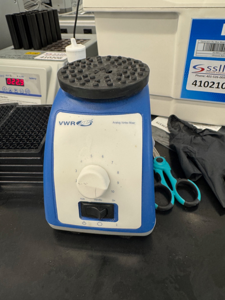 Image of VWR Analog Vortex Mixer